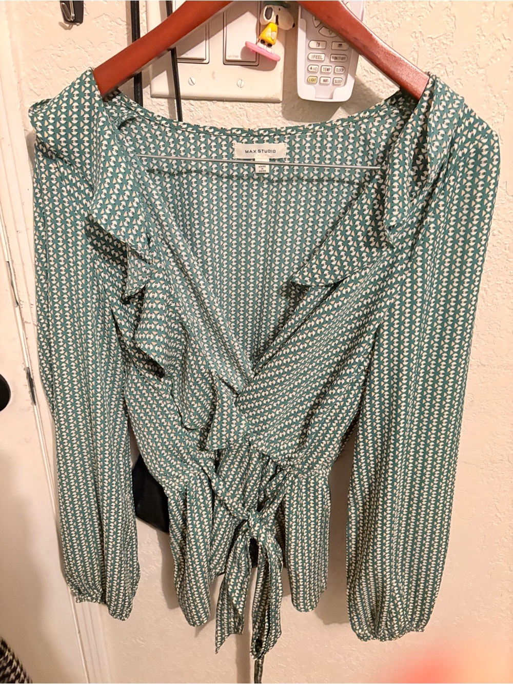 Max Studio Green Printed Ruffle Tie-Front Blouse